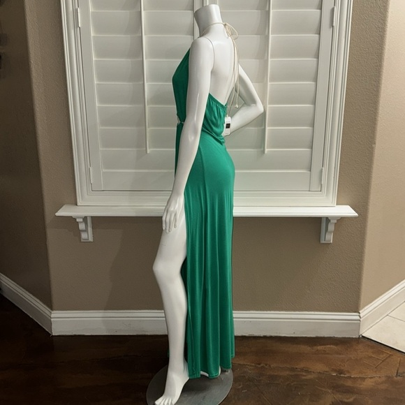 Bump Biddy Halter Maxi Maternity Dress Green - Picture 4 of 7